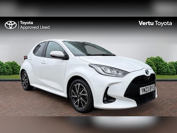 Used Toyota Yaris 2023 for sale - 79572145: Photo