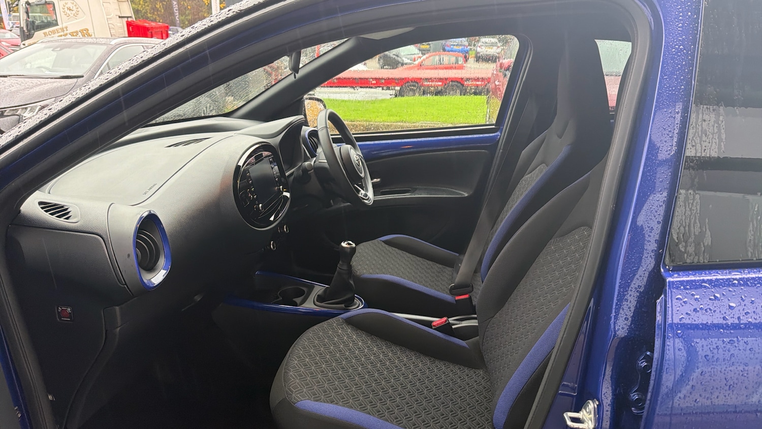 Used Toyota Aygo X 2023 for sale - 76580638: Photo 10