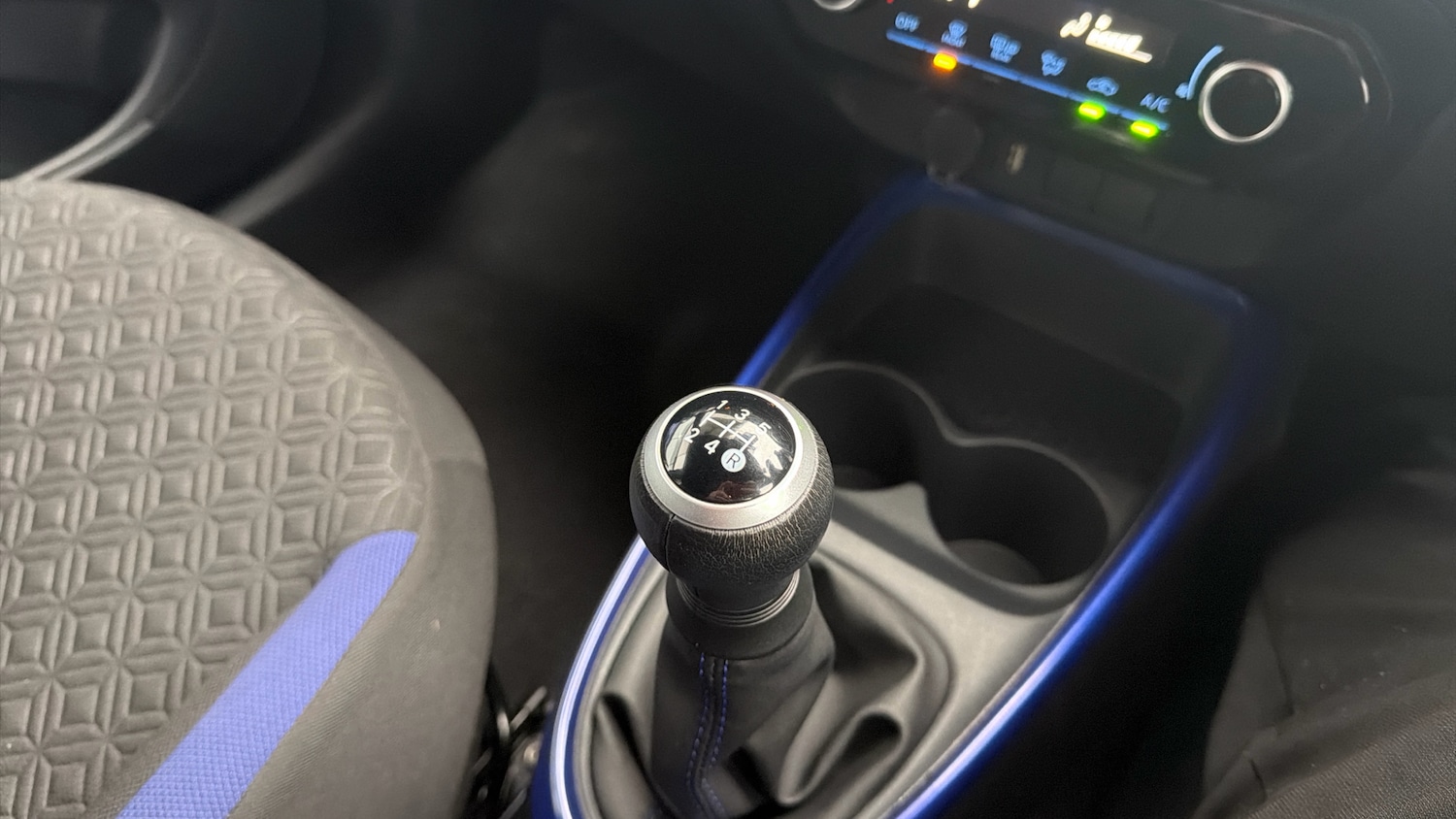 Used Toyota Aygo X 2023 for sale - 76580638: Photo 27