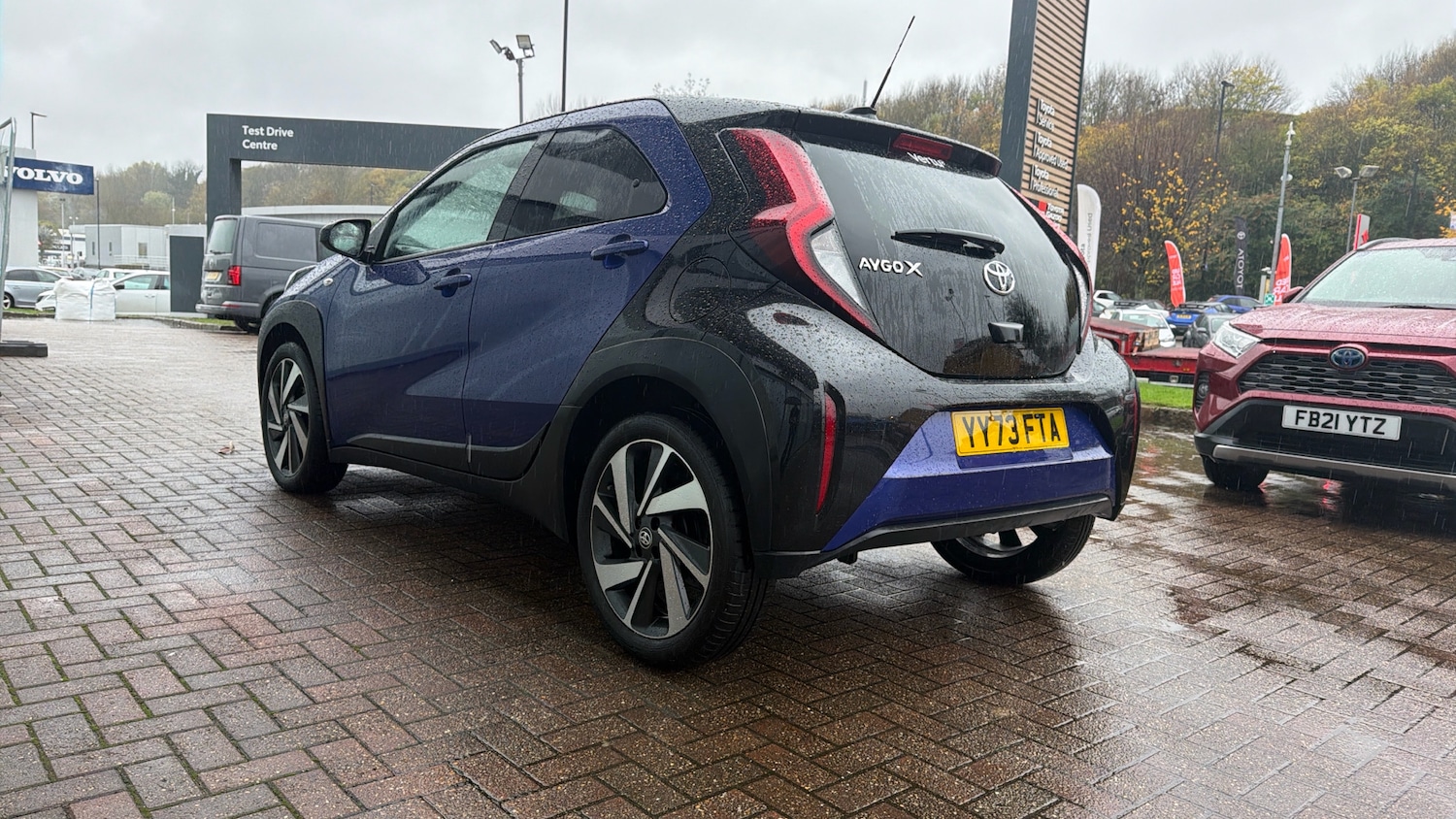 Used Toyota Aygo X 2023 for sale - 76580638: Photo 4