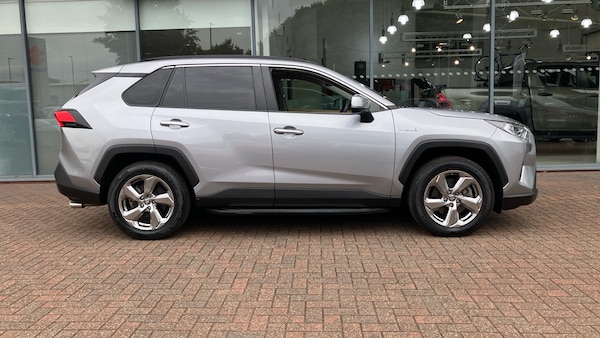 Used Toyota RAV4 2020 for sale - 75726667: Photo 16