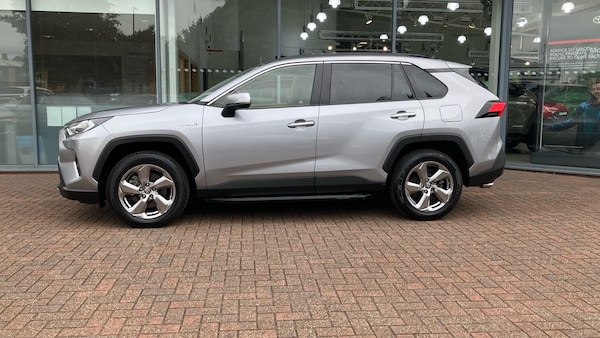 Used Toyota RAV4 2020 for sale - 75726667: Photo 17