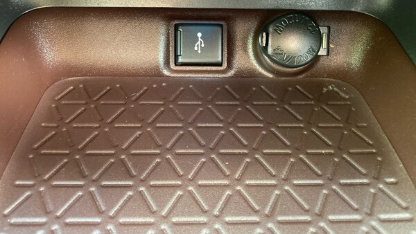 Used Toyota RAV4 2020 for sale - 75726667: Photo 38