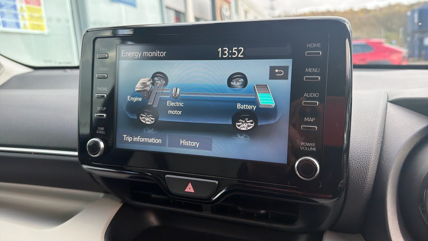 Used Toyota Yaris 2020 for sale - 76718791: Photo 21