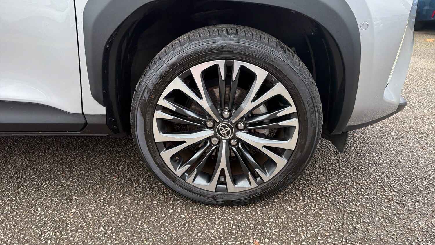 Used Toyota Yaris Cross 2022 for sale - 76464399: Photo 30