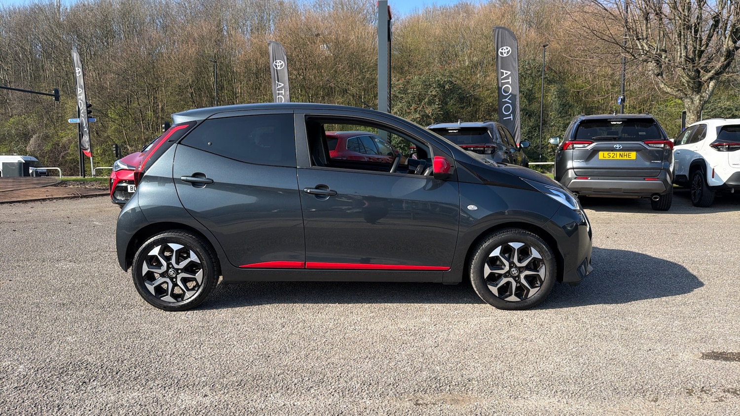 Used Toyota AYGO 2019 for sale - 77983560: Photo 16