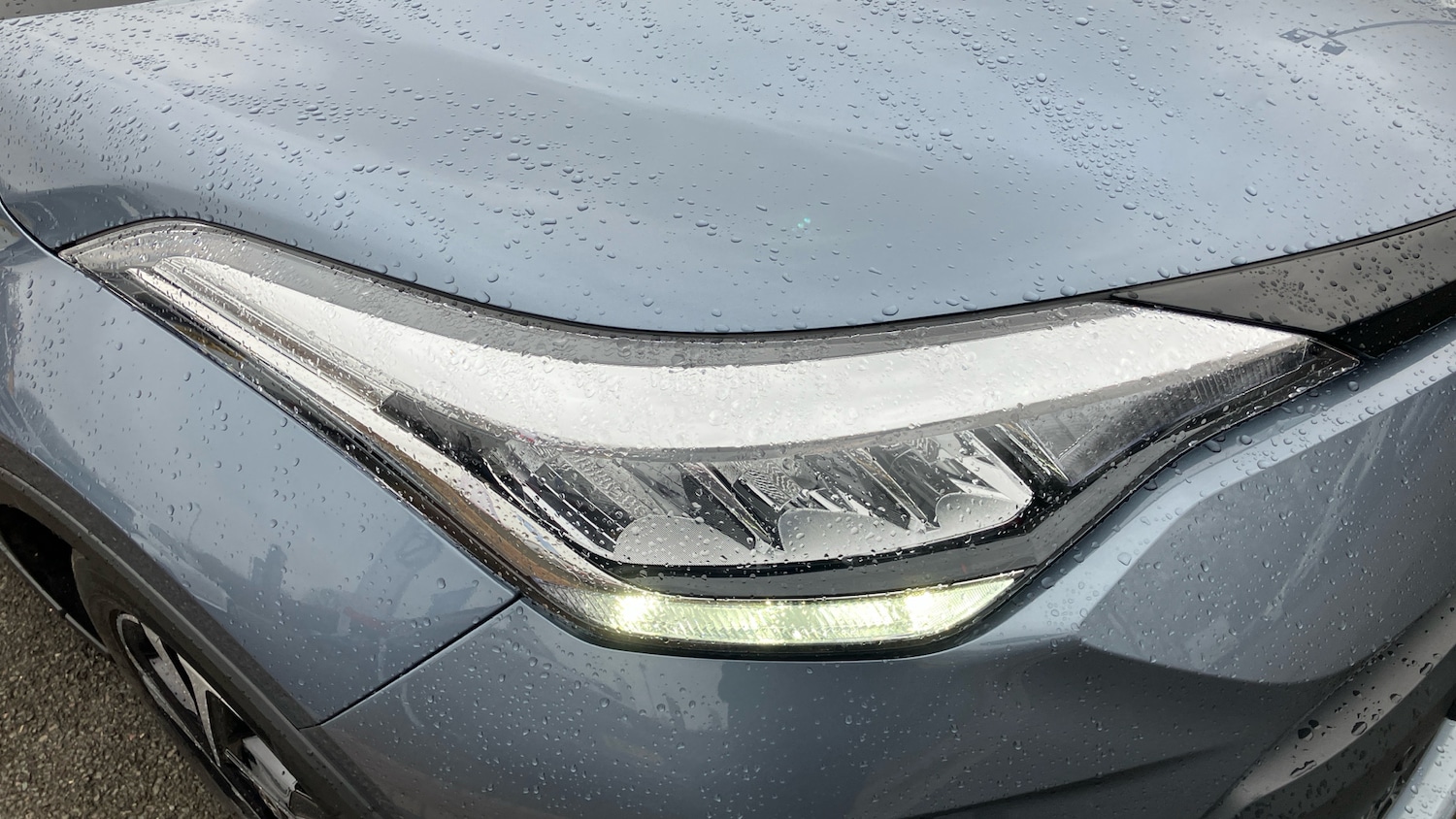 Used Toyota C-HR 2023 for sale - 78025951: Photo 32