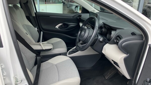 Used Toyota Yaris 2022 for sale - 75761248: Photo 11