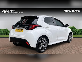 Used Toyota Yaris 2022 for sale - 75761248: Photo