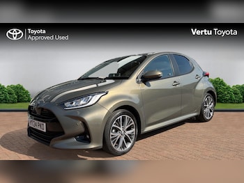 Used Toyota Yaris 2024 for sale - 79545769: Photo