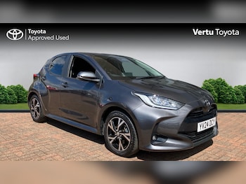 Used Toyota Yaris 2024 for sale - 79333770: Photo