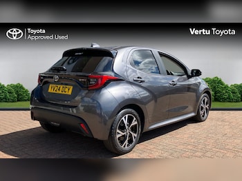 Used Toyota Yaris 2024 for sale - 79333770: Photo