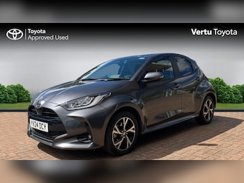 Used Toyota Yaris 2024 for sale - 79333770: Photo