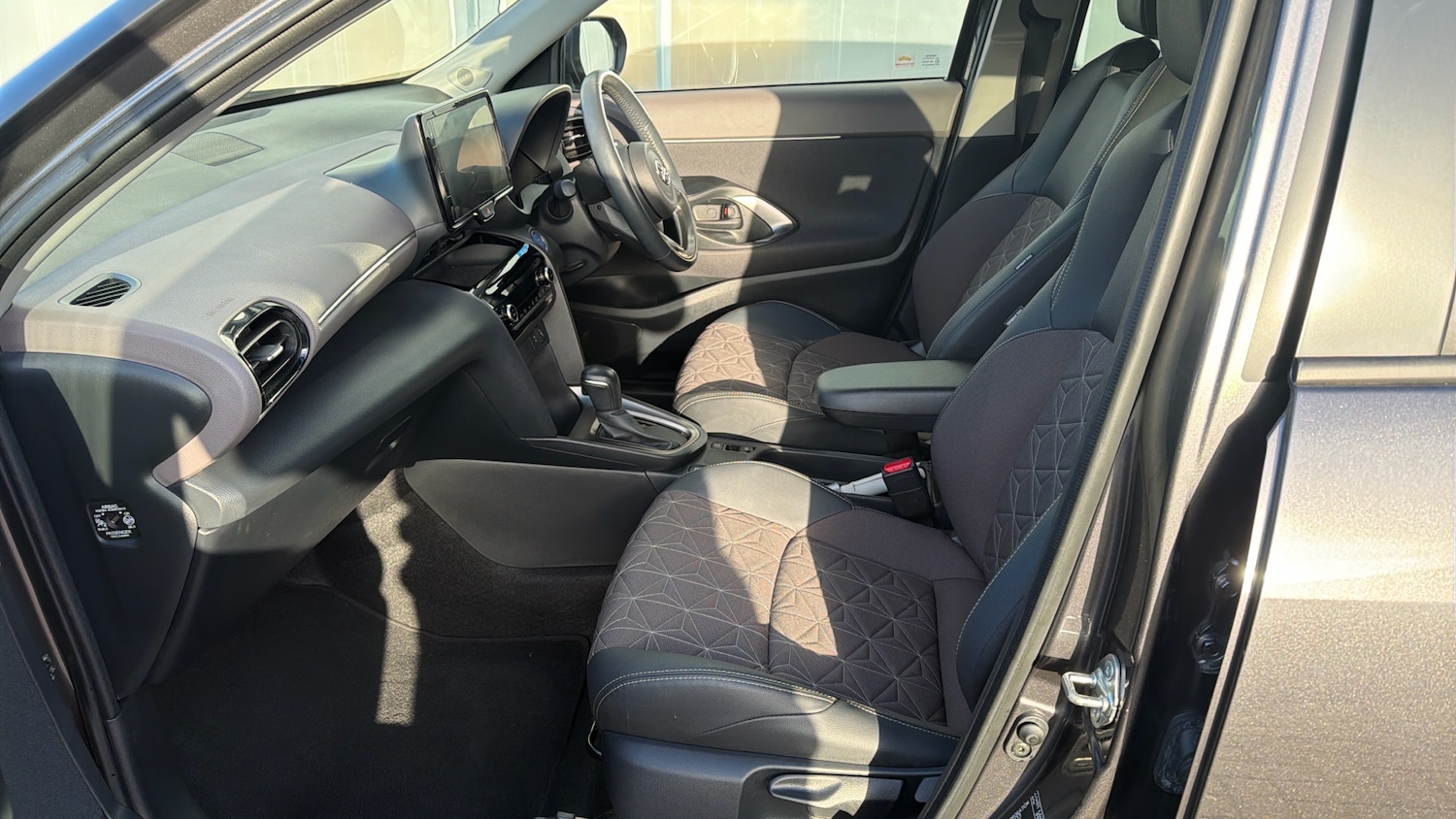 Used Toyota Yaris Cross 2022 for sale - 77149198: Photo 10