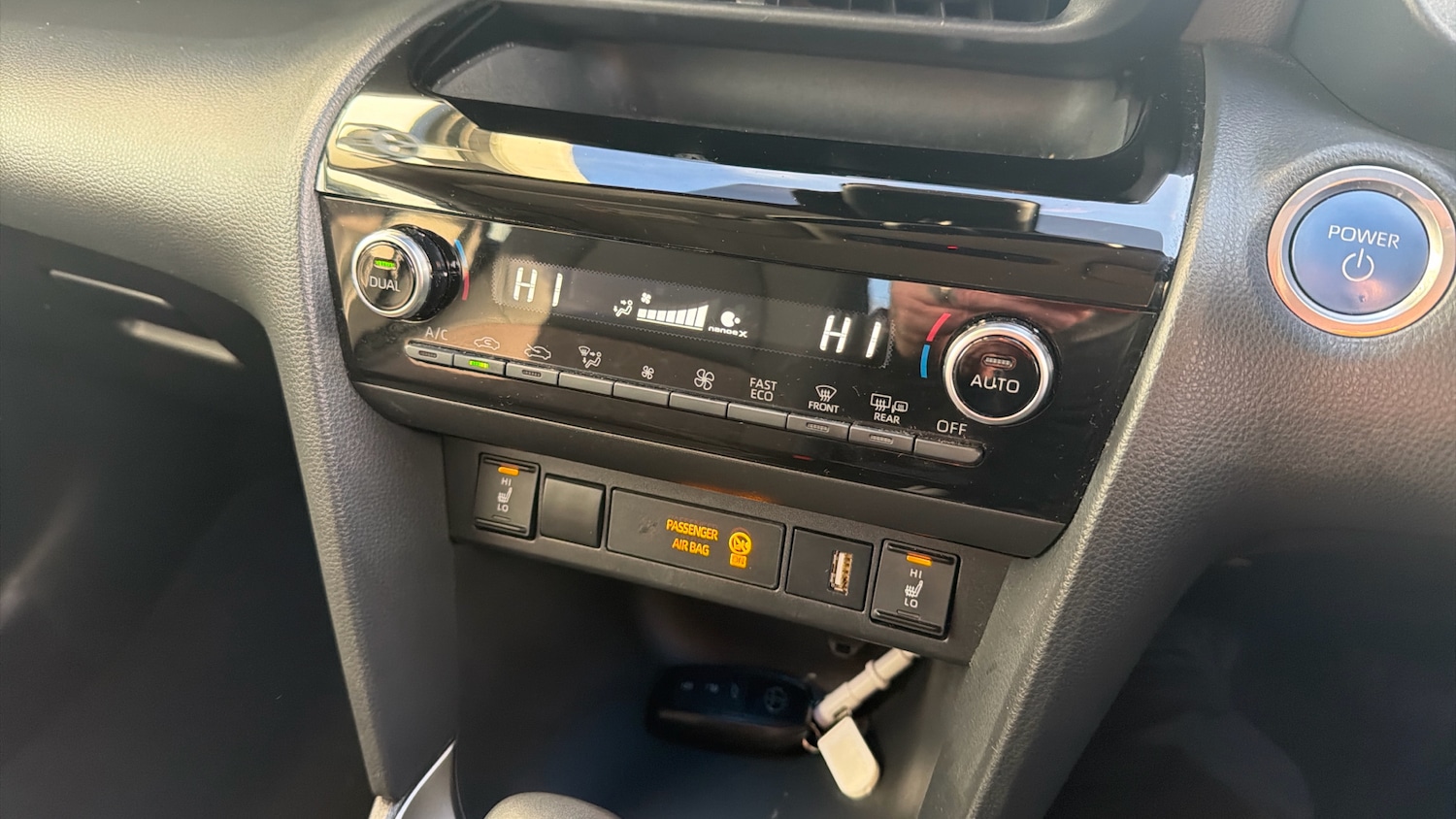 Used Toyota Yaris Cross 2022 for sale - 77149198: Photo 28