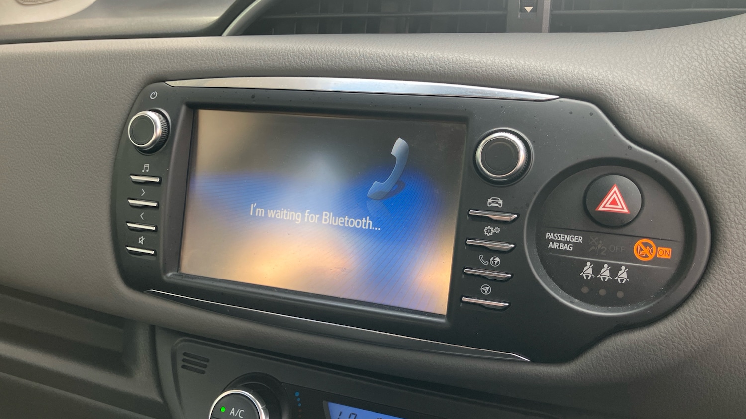 Used Toyota Yaris 2018 for sale - 76430728: Photo 20