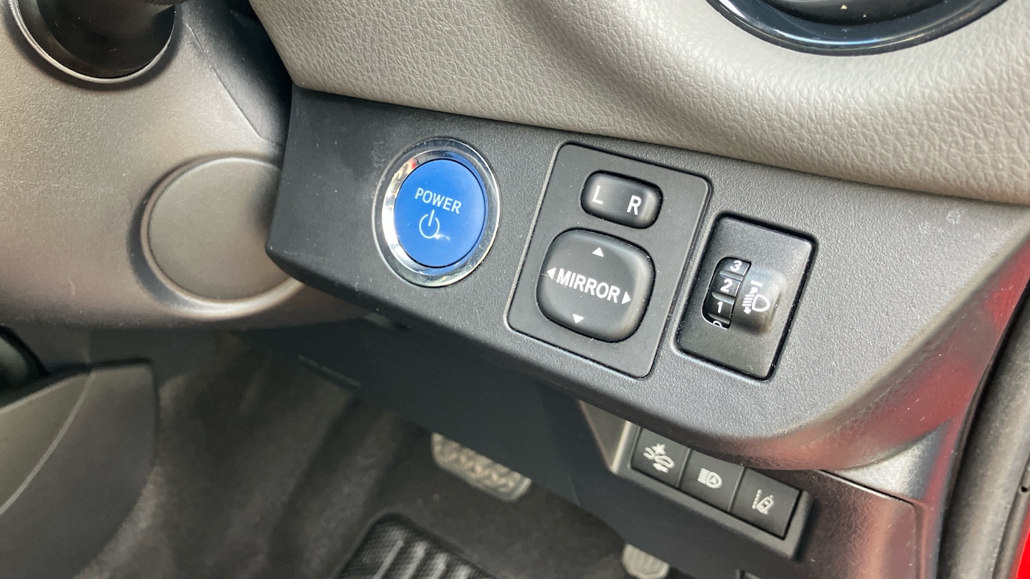 Used Toyota Yaris 2018 for sale - 76430728: Photo 27