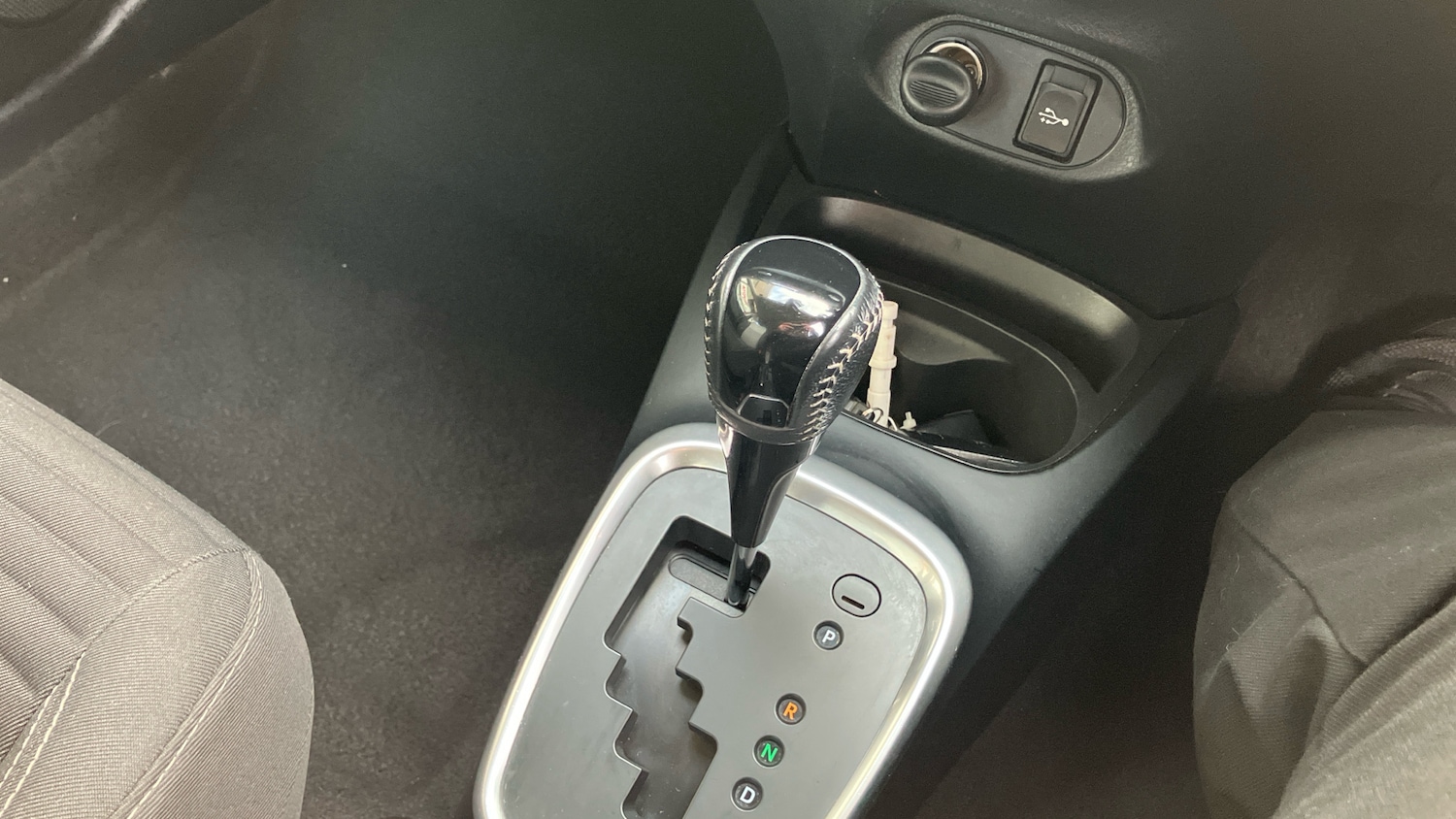 Used Toyota Yaris 2018 for sale - 76430728: Photo 30