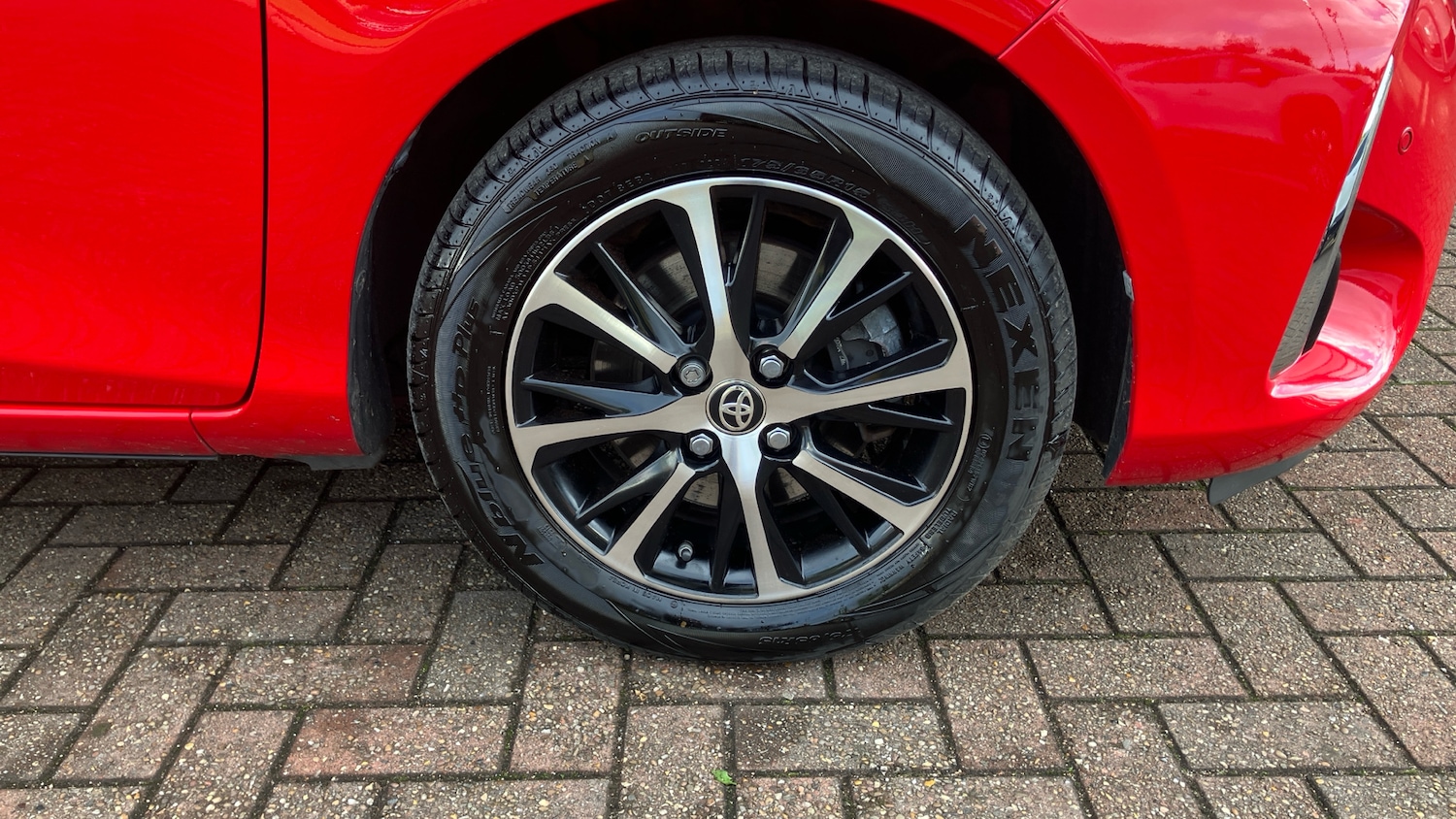 Used Toyota Yaris 2018 for sale - 76430728: Photo 31