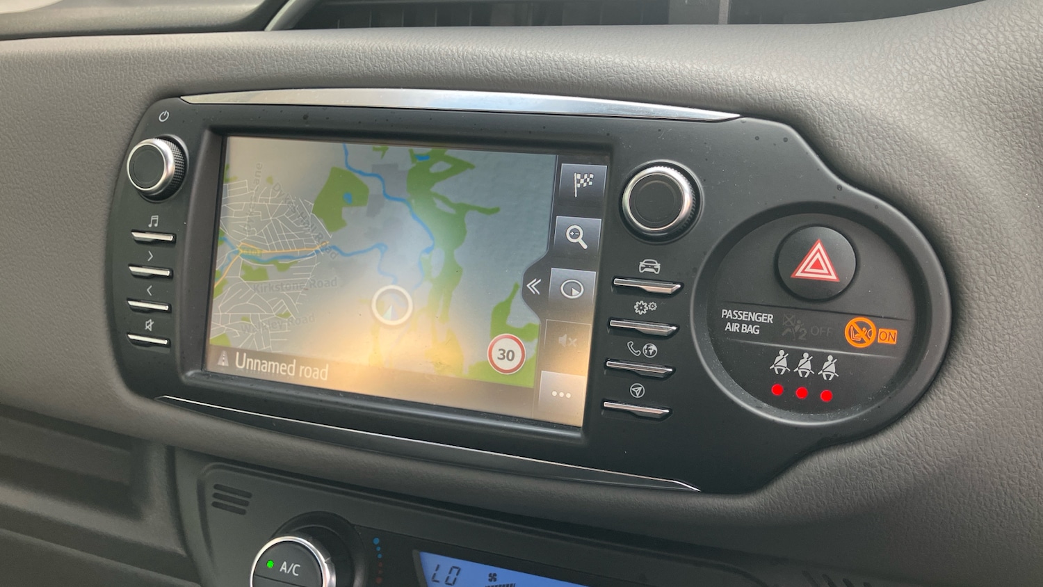 Used Toyota Yaris 2018 for sale - 76430728: Photo 7