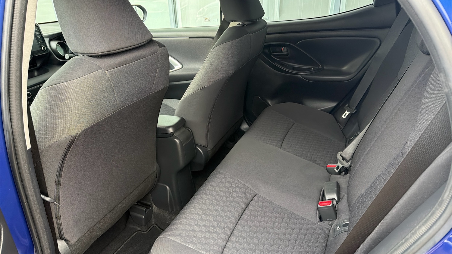 Used Toyota Yaris 2023 for sale - 77085415: Photo 13