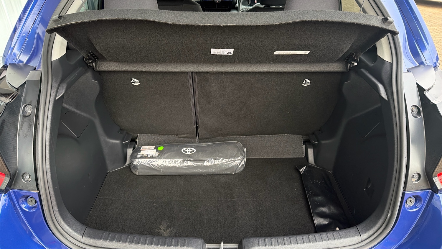 Used Toyota Yaris 2023 for sale - 77085415: Photo 14