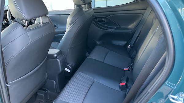 Used Toyota Yaris 2025 for sale - 75752069: Photo 13