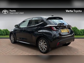 Used Toyota Yaris 2023 for sale - 78782125: Photo