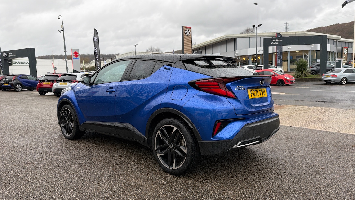 Used Toyota C-HR 2021 for sale - 77953856: Photo 4