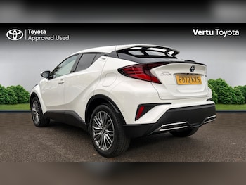 Used Toyota C-HR 2023 for sale - 78566203: Photo