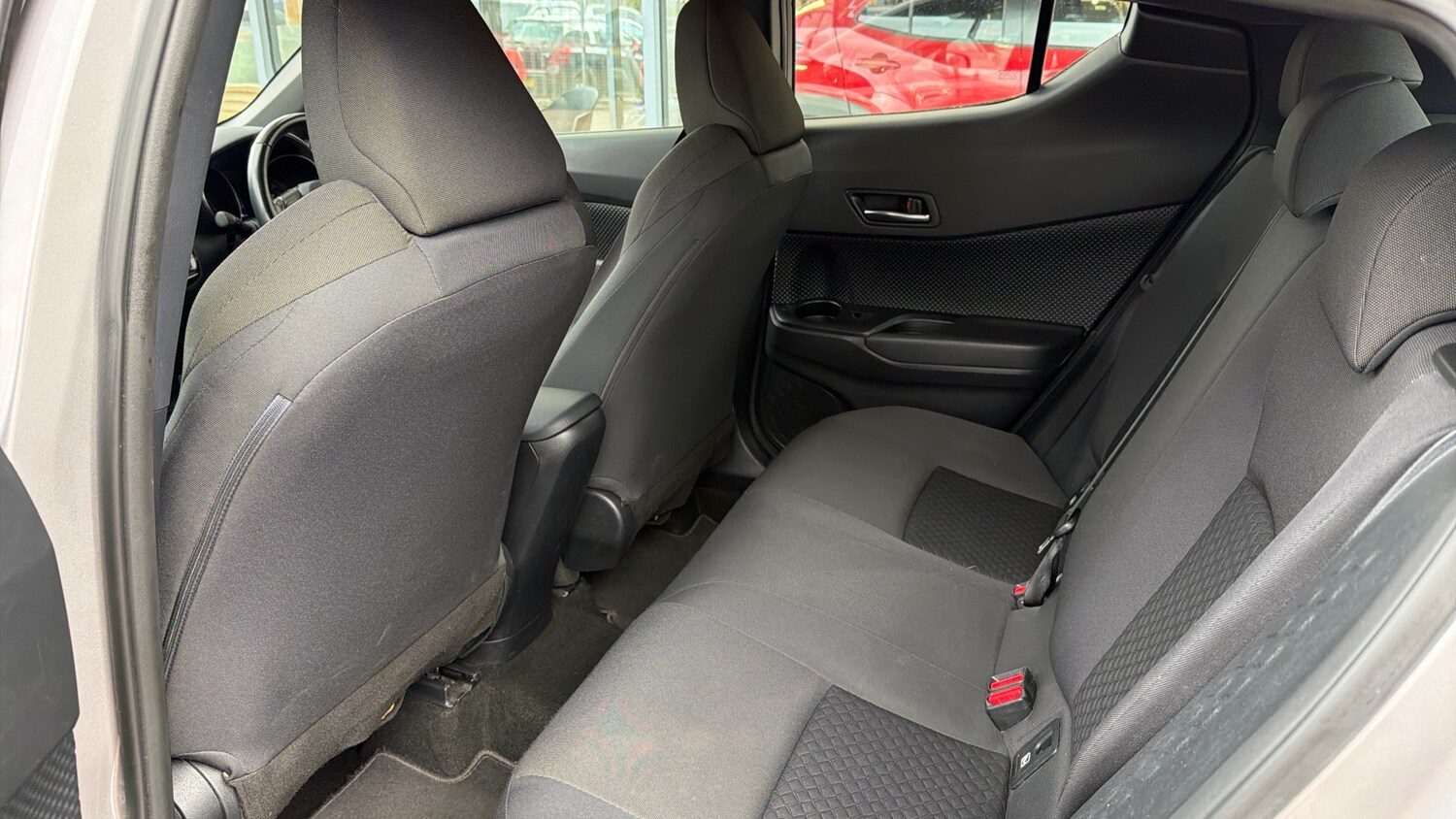 Used Toyota C-HR 2020 for sale - 77640022: Photo 13