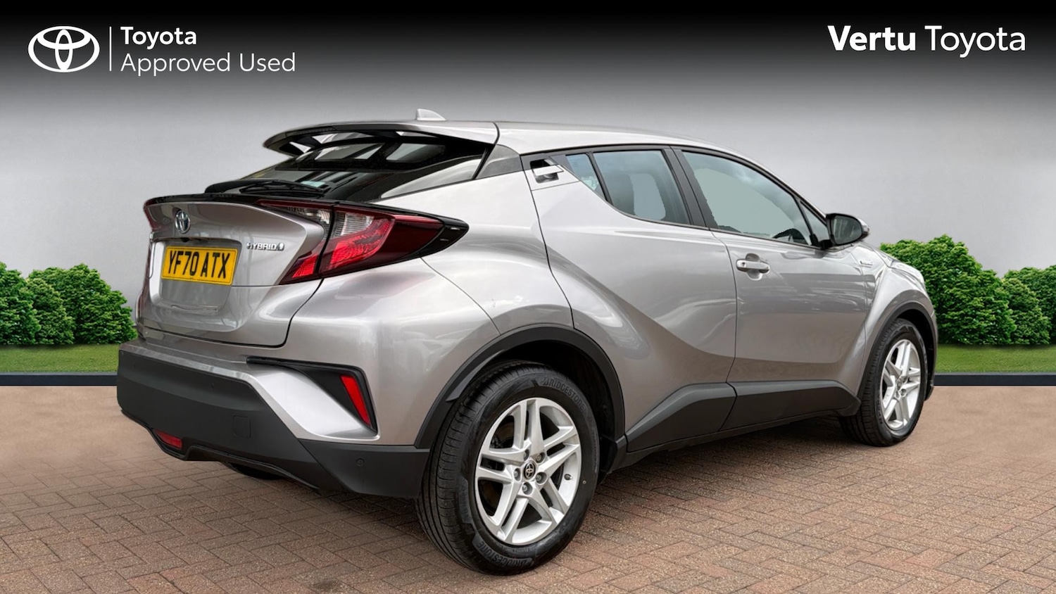 Used Toyota C-HR 2020 for sale - 77640022: Photo 2