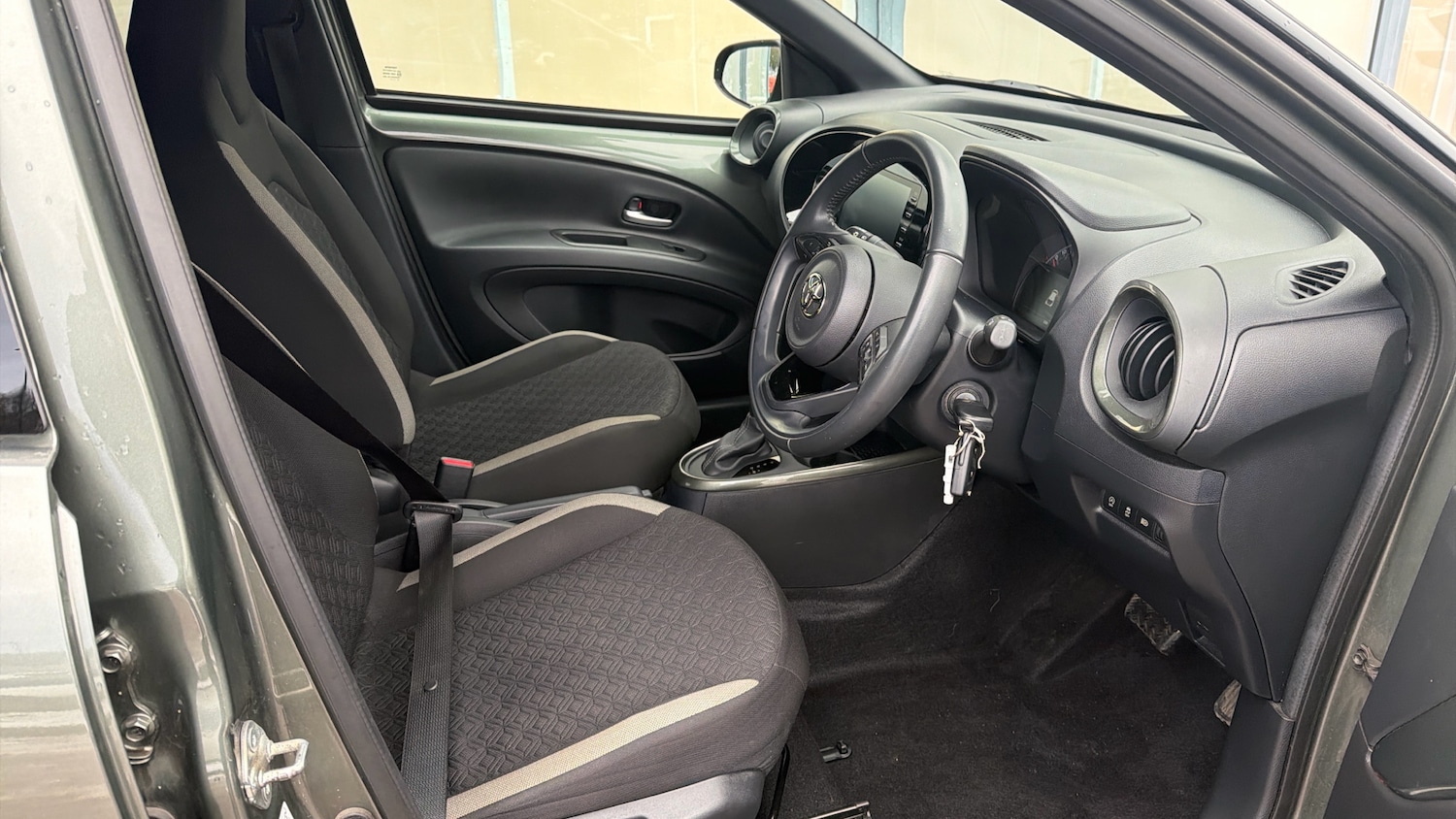 Used Toyota Aygo X 2022 for sale - 77136799: Photo 11