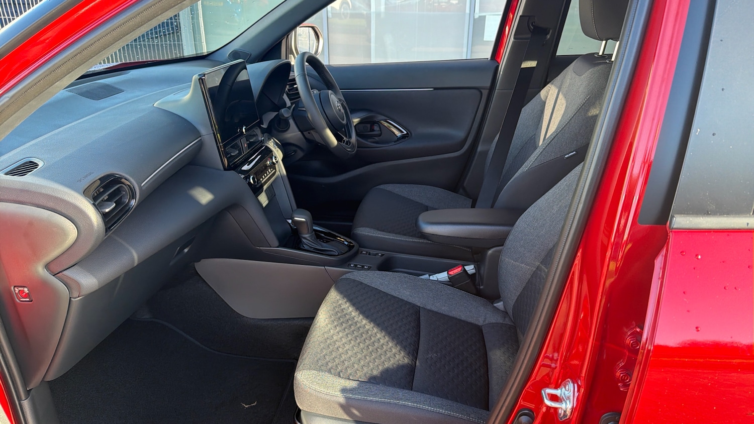 Used Toyota Yaris Cross 2025 for sale - 77168451: Photo 10