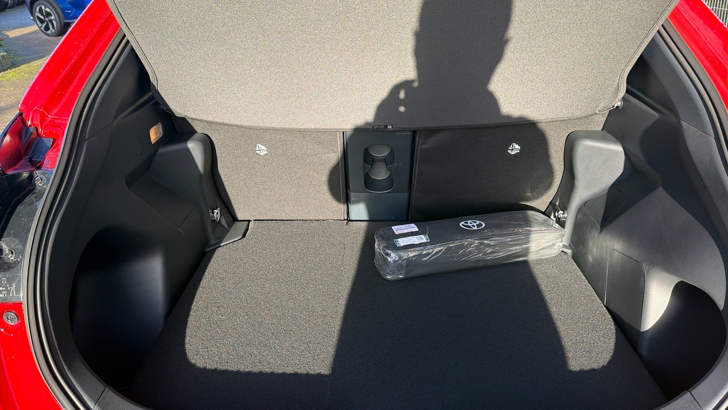 Used Toyota Yaris Cross 2025 for sale - 77168451: Photo 14