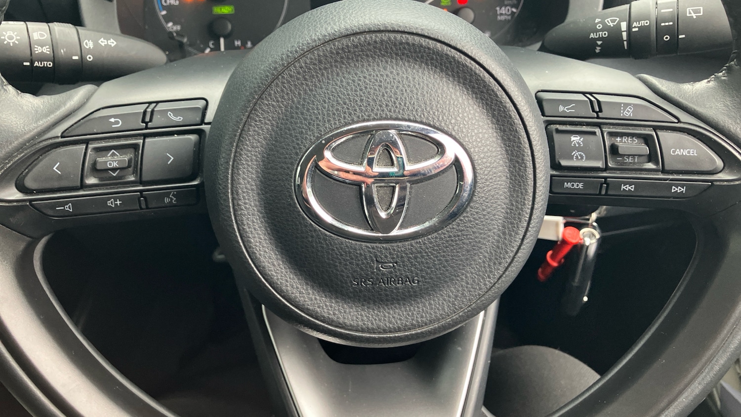Used Toyota Yaris 2022 for sale - 76104608: Photo 27