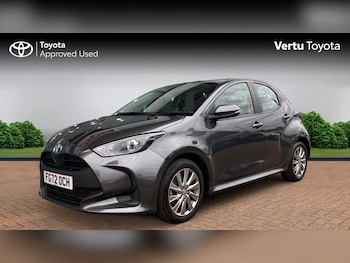 Used Toyota Yaris 2022 for sale - 76104608: Photo 3