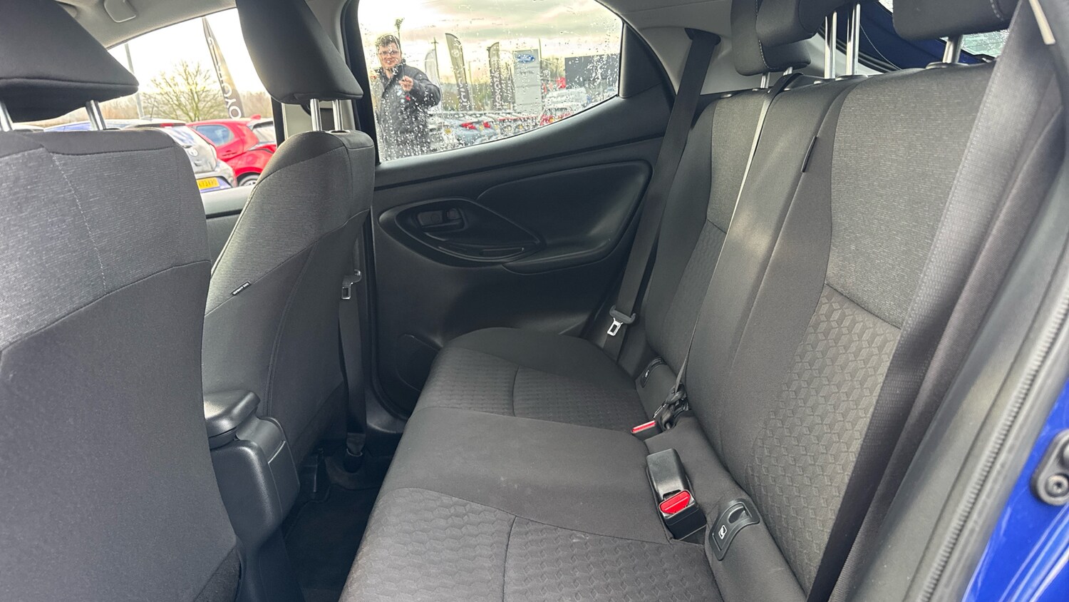 Used Toyota Yaris 2022 for sale - 77640496: Photo 13