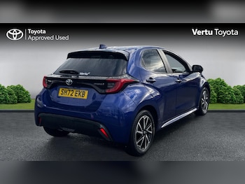 Used Toyota Yaris 2022 for sale - 77640496: Photo