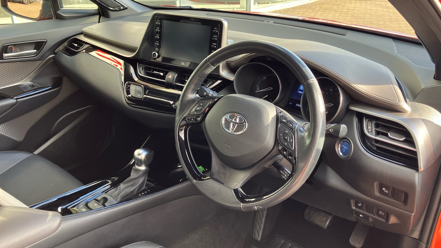 Used Toyota C-HR 2020 for sale - 76299221: Photo 25
