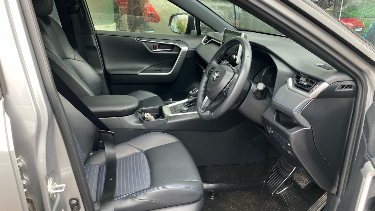 Used Toyota RAV4 2020 for sale - 76205413: Photo 11