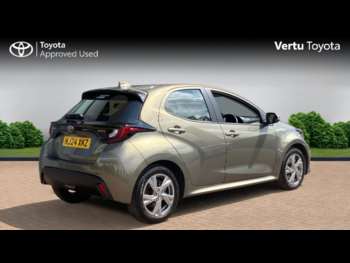 Used Toyota Yaris 2024 for sale - 74694949: Photo