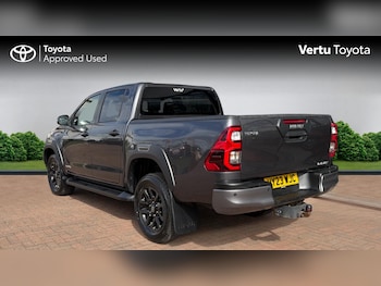 Used Toyota Hilux 2023 for sale - 78222738: Photo