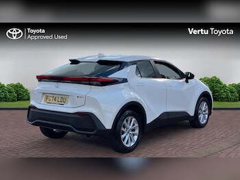 Used Toyota C-HR 2024 for sale - 78439364: Photo