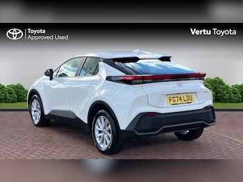 Used Toyota C-HR 2024 for sale - 78439364: Photo