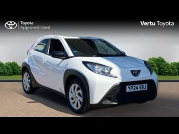 2024 (24) - 1.0 VVT-i Pure 5dr Petrol Hatchback