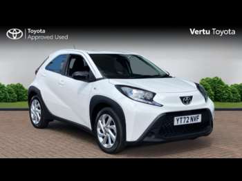 2022 (72) - 1.0 VVT-i Pure 5dr Petrol Hatchback