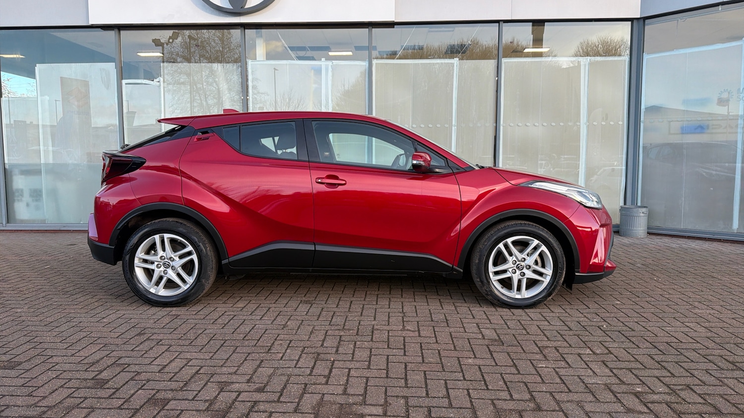 Used Toyota C-HR 2023 for sale - 77154288: Photo 16