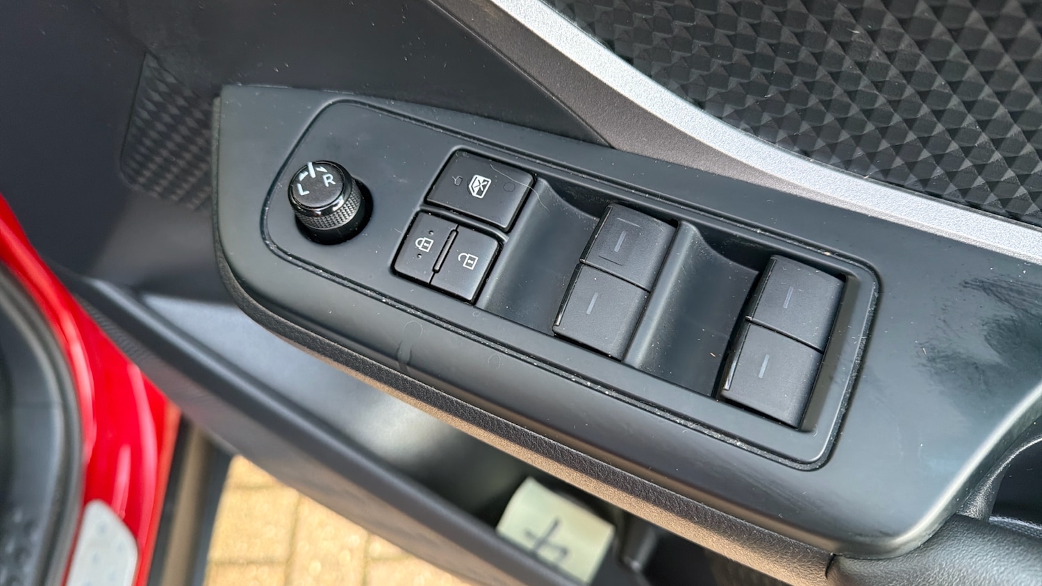 Used Toyota C-HR 2023 for sale - 77154288: Photo 26