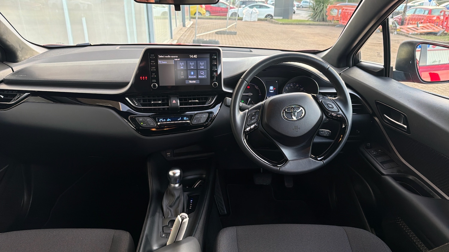 Used Toyota C-HR 2023 for sale - 77154288: Photo 5